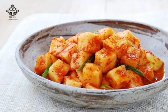 Kim chi củ cải